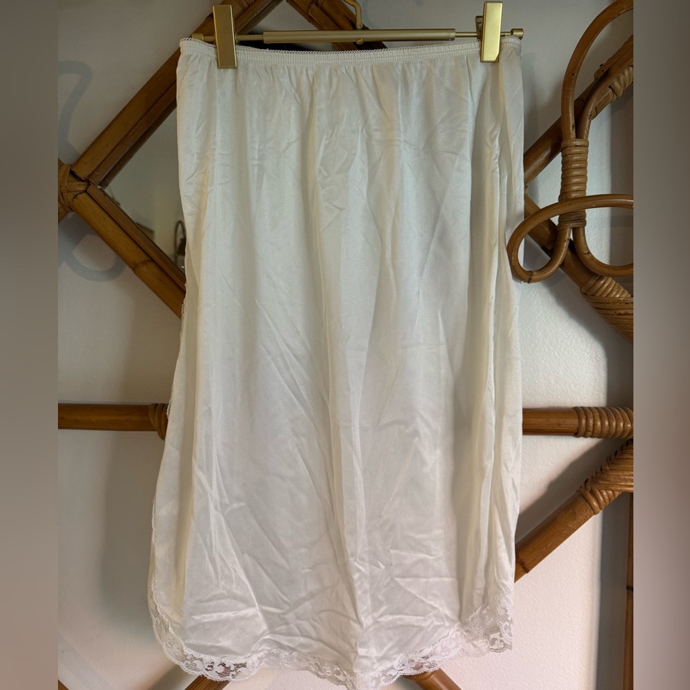 Vintage White Nylon Skirt Slip